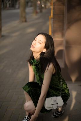 项偞婧