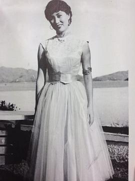 红线女