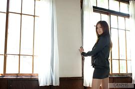 椎名由奈