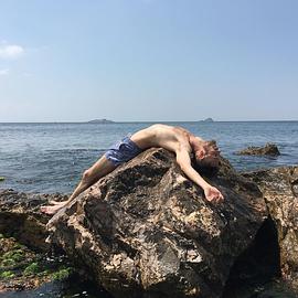 欧日·阿哈隆