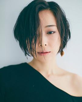 大谷麻衣