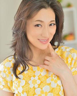 松本まりな