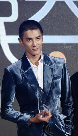李向哲