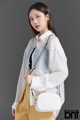 娜允