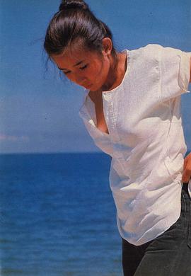 秋吉久美子