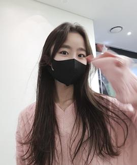 李英恩