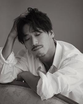 小林直己