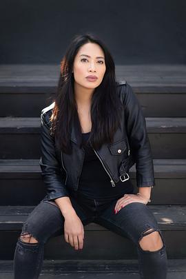 Nikki McKenzie