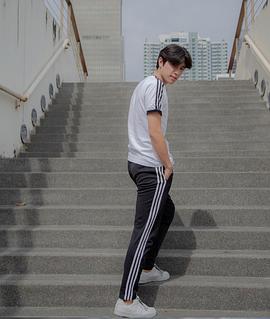阿卡纳吾·曼格拉苏
