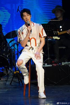 李向哲