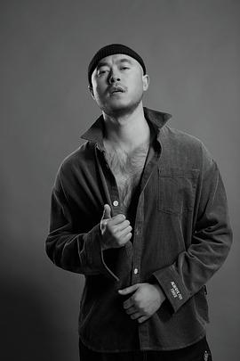 马成龙