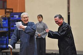 蓝天野