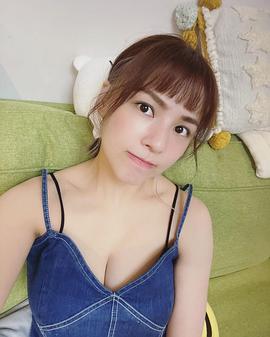 卓毓彤