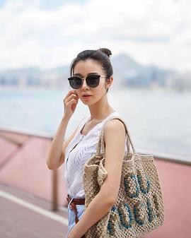 麦明诗