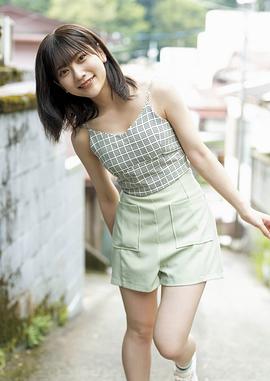 山田麻莉奈
