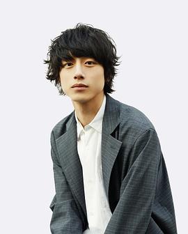 坂口健太郎