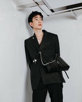 钟朋·阿卢迪吉朋