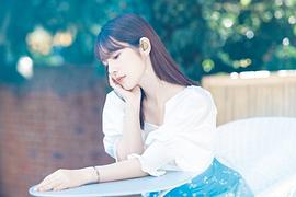 内田真礼
