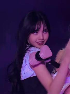 Lalisa Manobal
