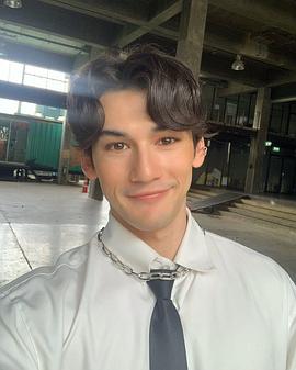 纳坤·斯克瑞艾