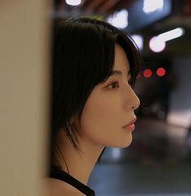 朱凌雾