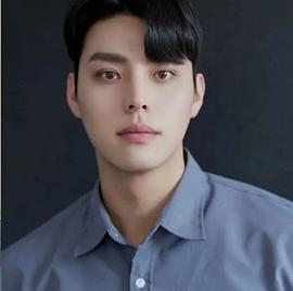 李在彬