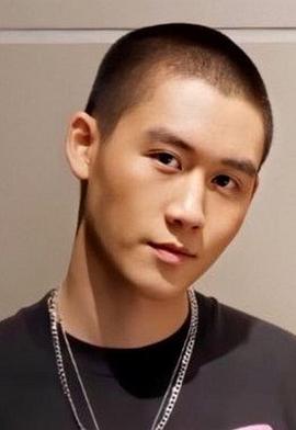 陂斯特·纳塔佩杰-乌多姆乔克