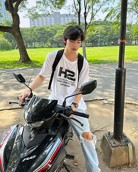 浦利瓦提·乔提拉塔纳萨克