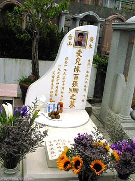 陈百强