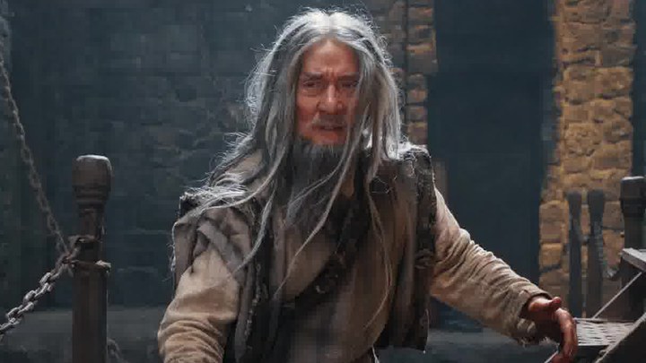 预告片：飞龙在天版 (中文字幕)