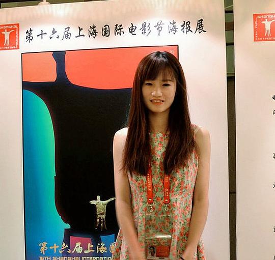 施正一