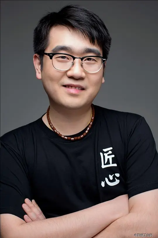 张为傈