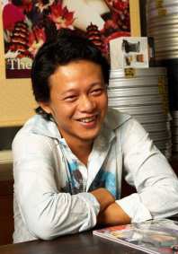 李康生