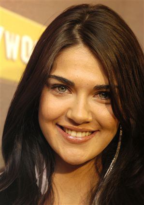 Lorena Bernal