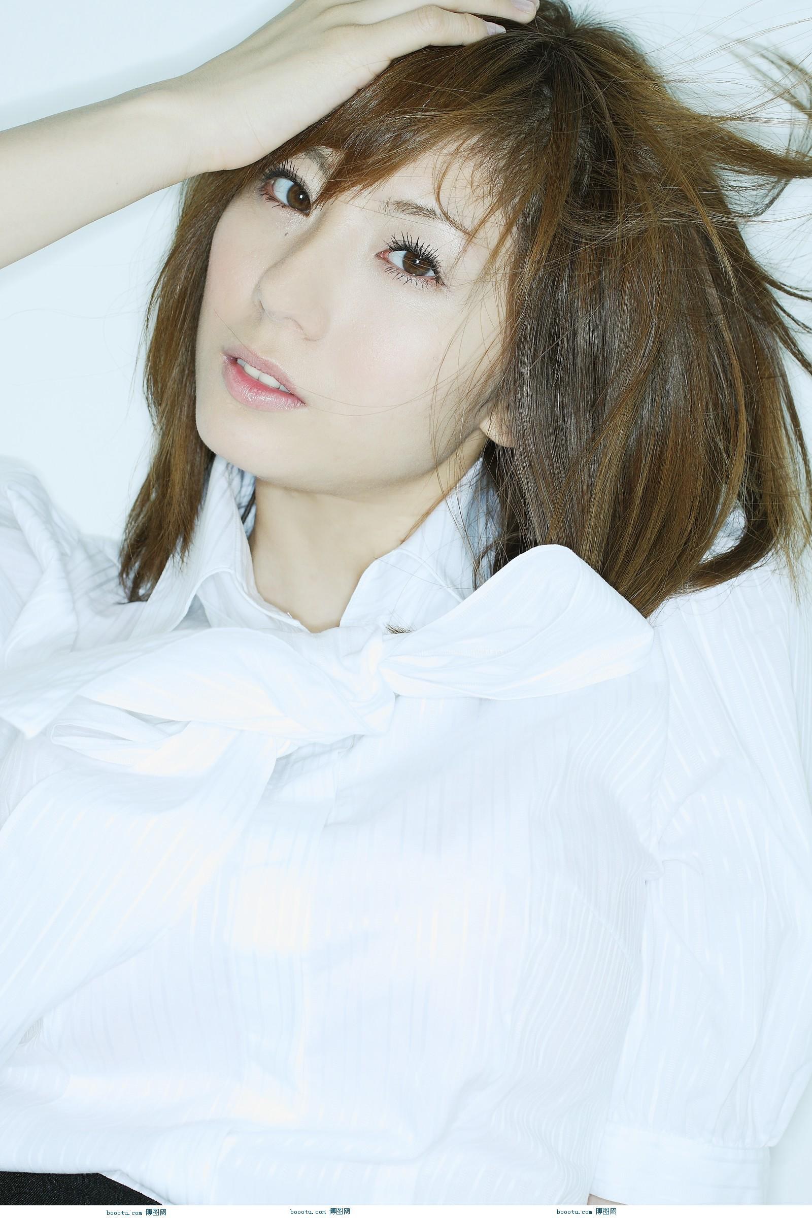 麻美由真