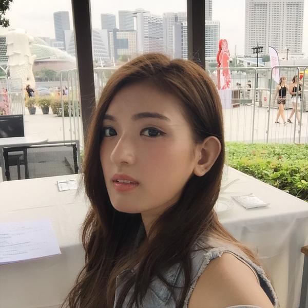洪凌