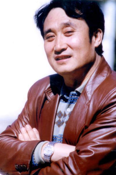 石小杰