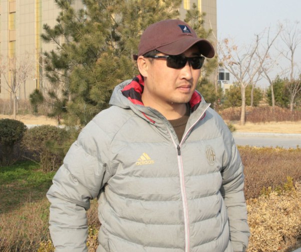 杨健