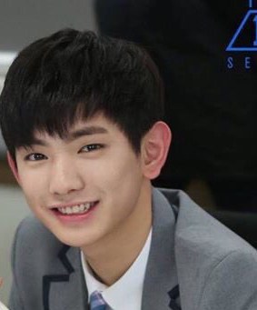 李义雄