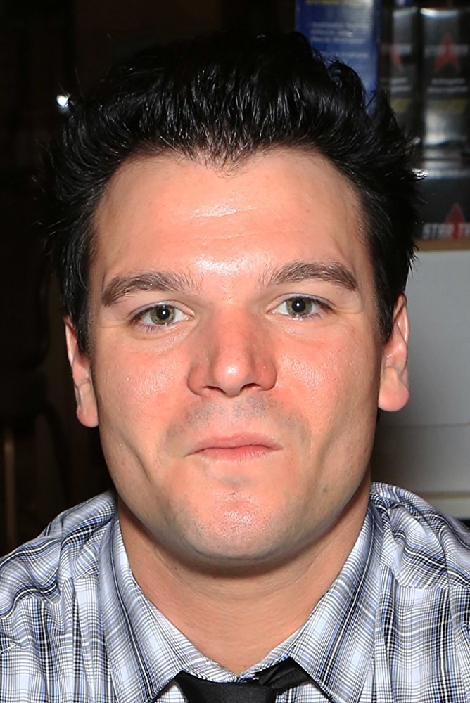 Jon Paul Steuer