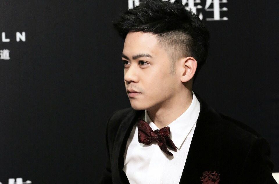 李淳