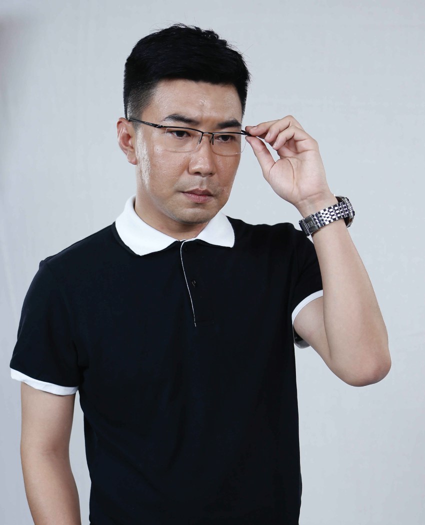 刘浩俊龙