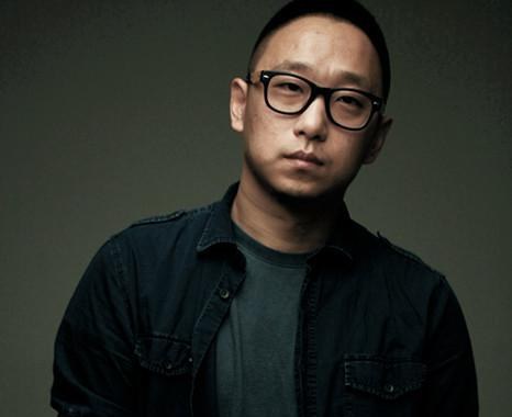 查慕春