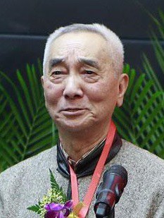 应大白