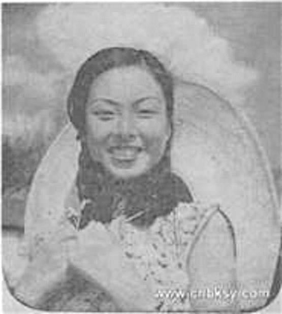 李静