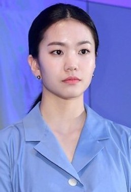 李雪