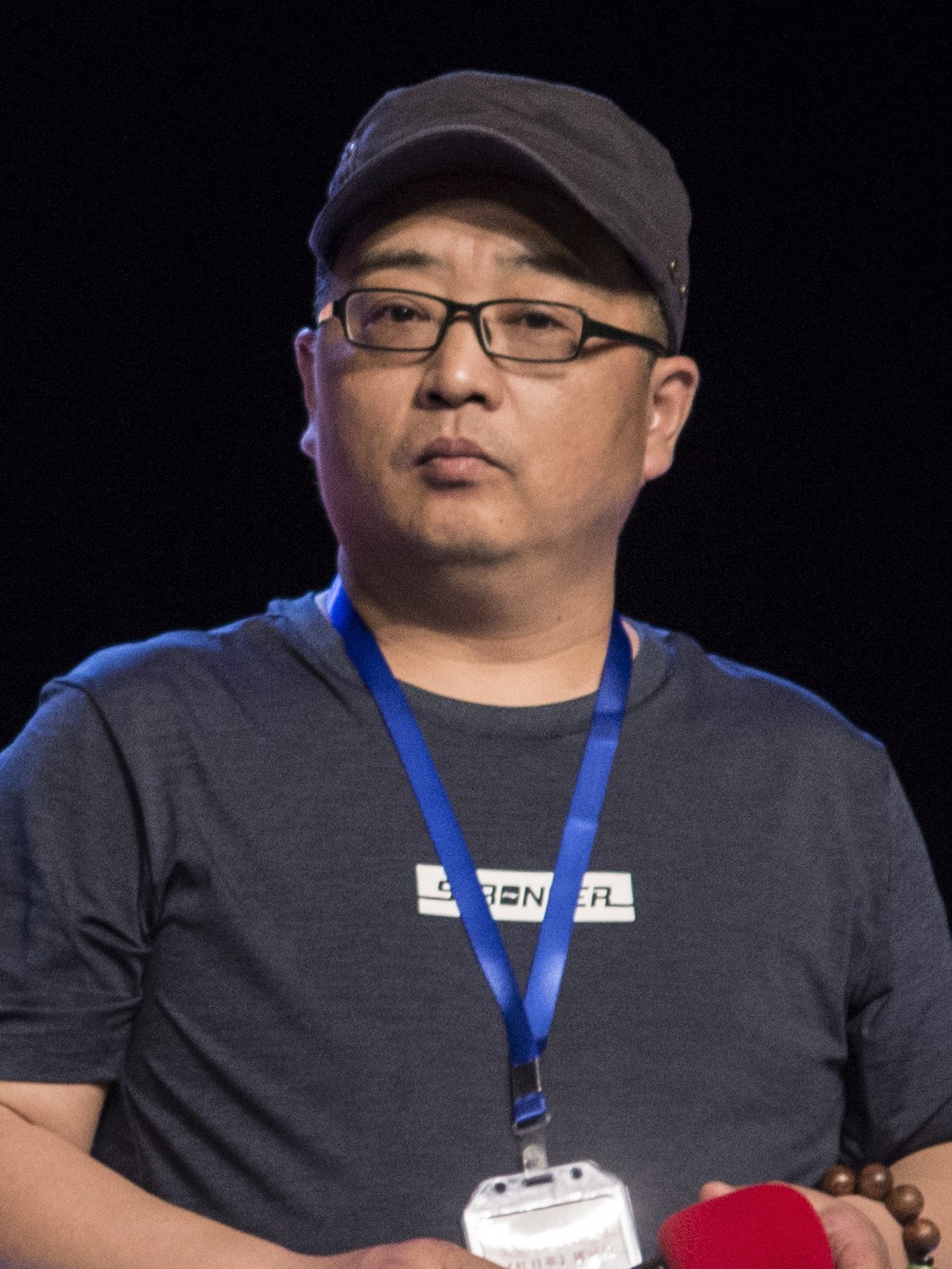 邹德君