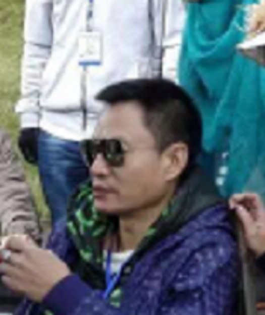 李强