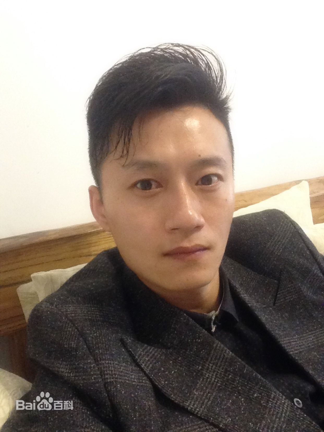 张骁