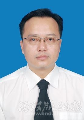 袁漫潇